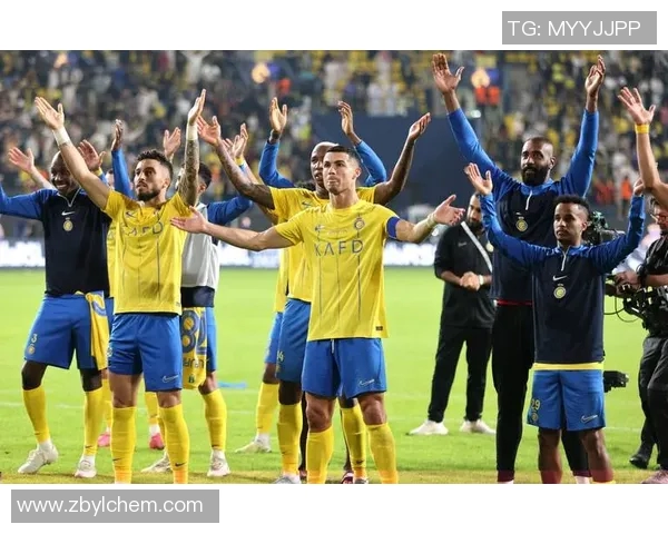 全球足球中前卫球星排名第一的理由及其对现代足球战术的深远影响