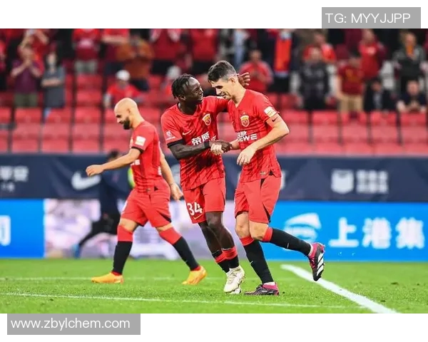 足球明星加盟中国联赛的背后故事及其对中超发展的深远影响